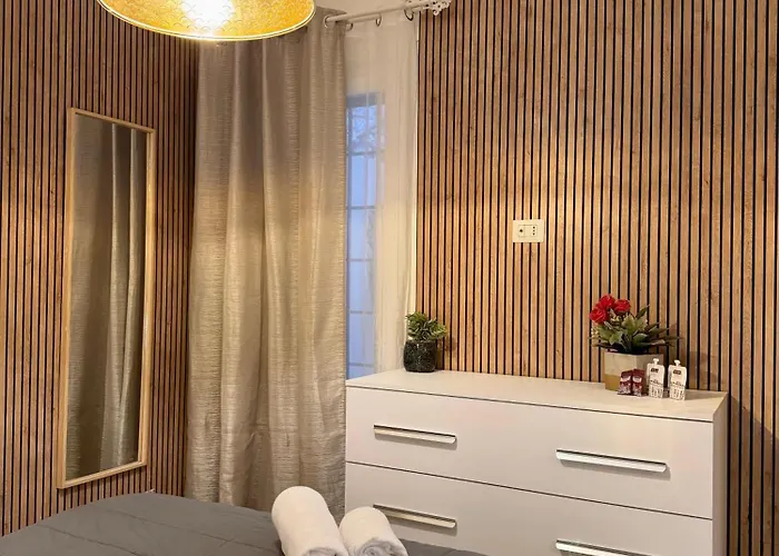 Leonina 75 Holidays Apartament *