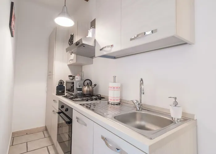 Leonina 75 Holidays Apartament Rzym