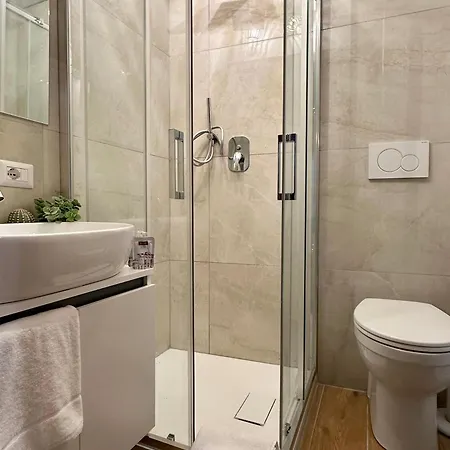 Leonina 75 Holidays *