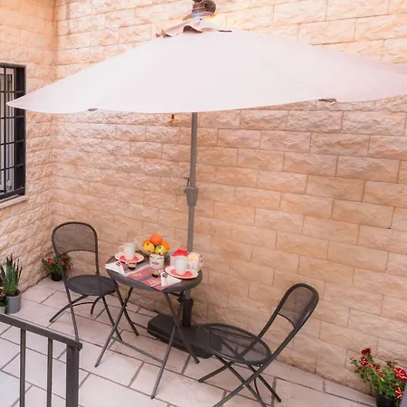 Leonina 75 Holidays Apartament Rzym